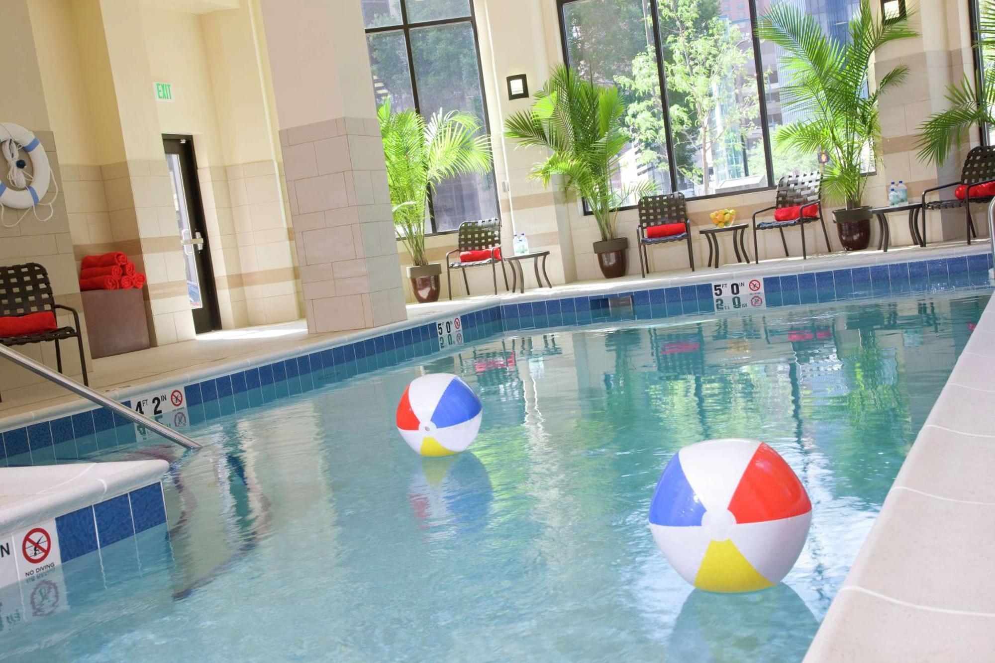 Hotel Hilton Garden Downtown 3*